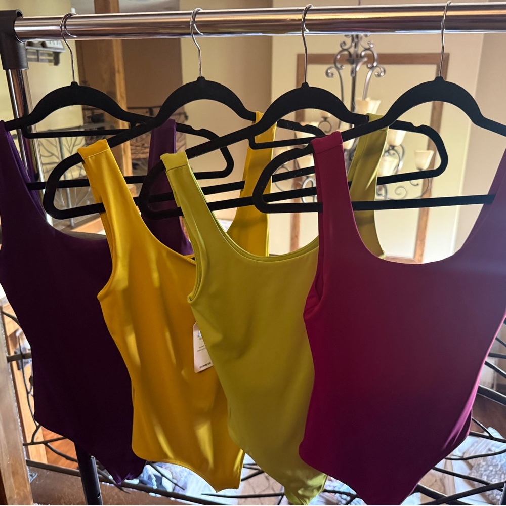Vibrant Women's Tank Tops Set